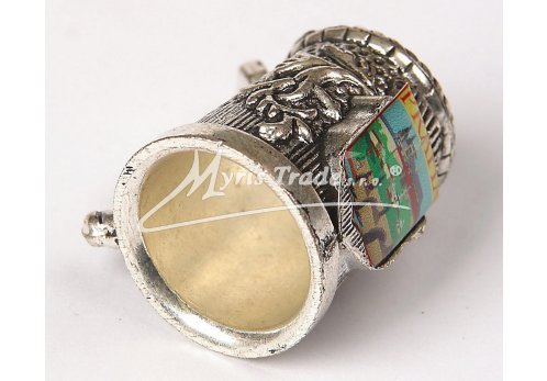 náprstek-korbel s Prahou