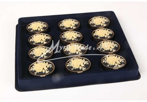 lékovka - květinová kamej