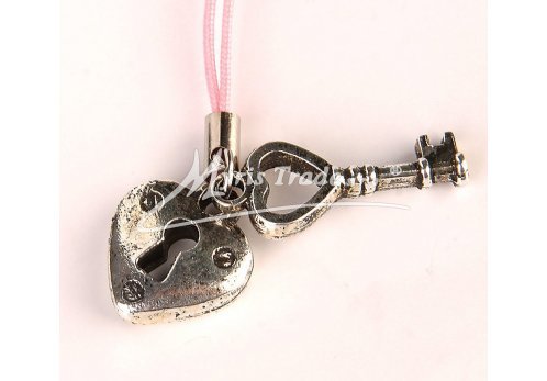 přívěsek k mobilu - srdíčko a klíček