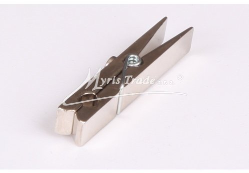 kovový tvarovaný magnet - kolíček na prádlo