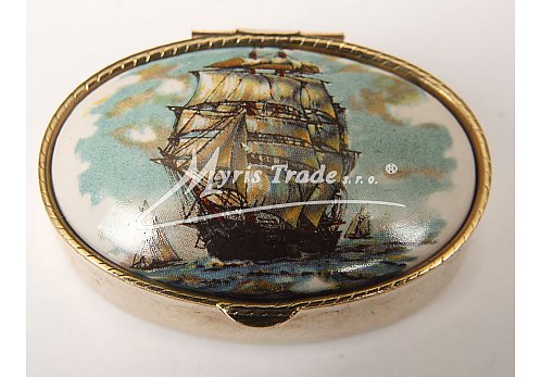 klasická oválná lékovka - loď