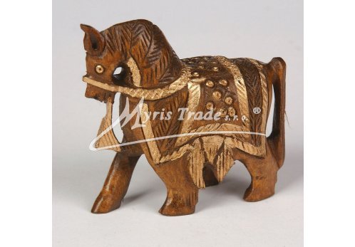 kůň dřevěný - zdobený