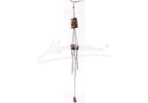 větrná zvonkohra s dřevěnými zvířátky (sova)