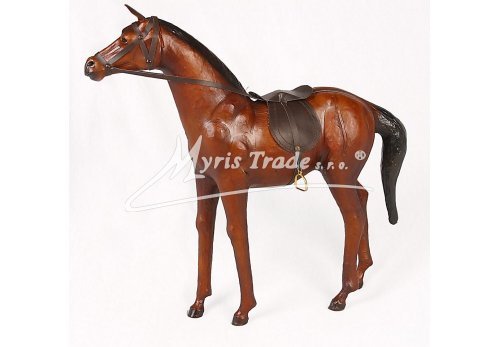 velký kůň hnědý - 45,5 cm