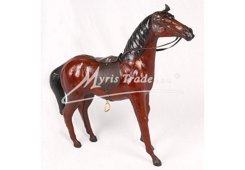 velký kůň hnědý - 45,5 cm