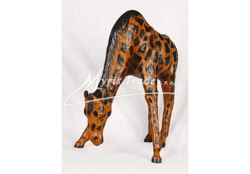 skloněná žirafa - 30 cm