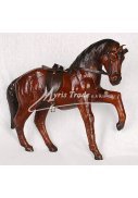 střední kůň hnědý se sedlem - 30 cm