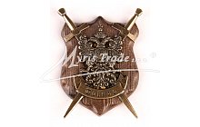 Drobné upomínkové předměty s historickou tematikou, klíčenky, magnety a miniatury zbraní